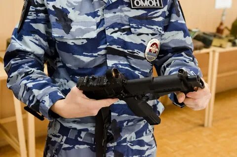 Полицейский 16