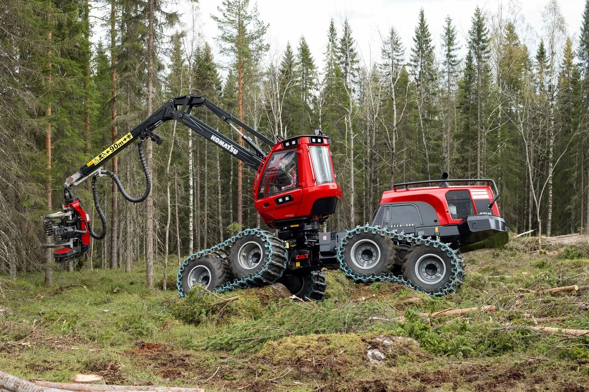 Харвестер Komatsu. Харвестер Komatsu 931xc. Komatsu 931. Харвестер Valmet 931.