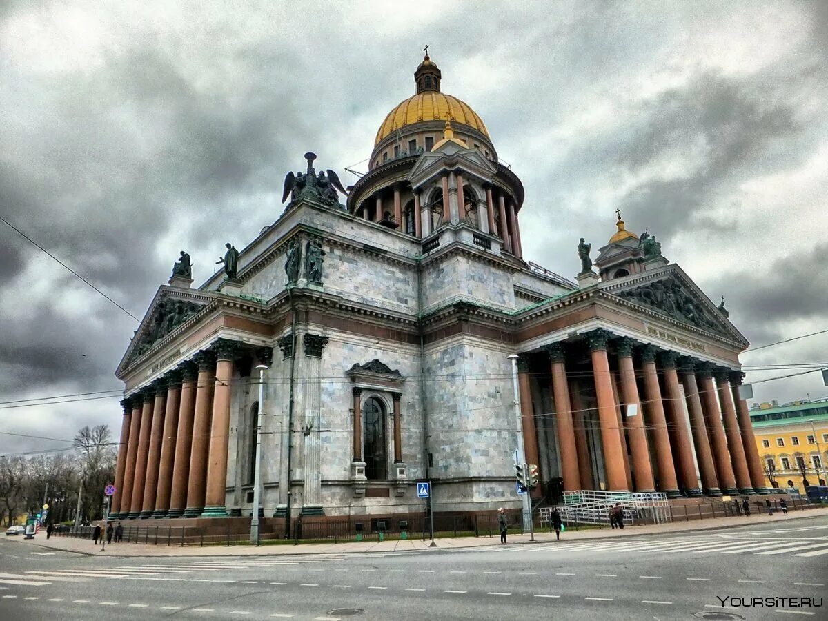 Исакиевский србор в Санк питербурге.