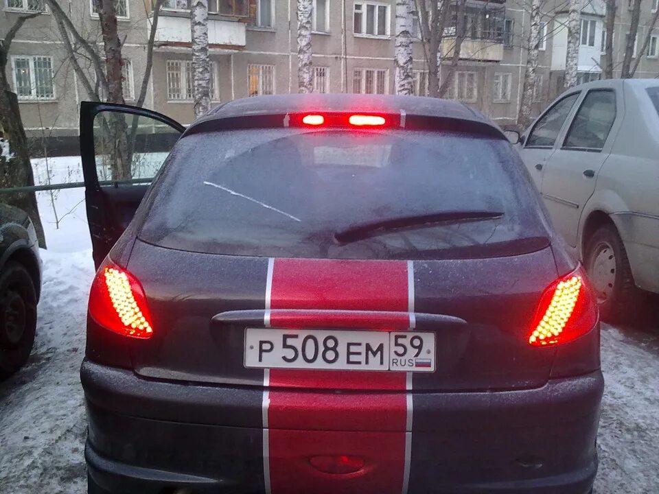 Задние фонари пежо 206 тюнинг Задняя оптика Depo Peugeot 206, 1,4 л, 2003 года тюнинг DRIVE2