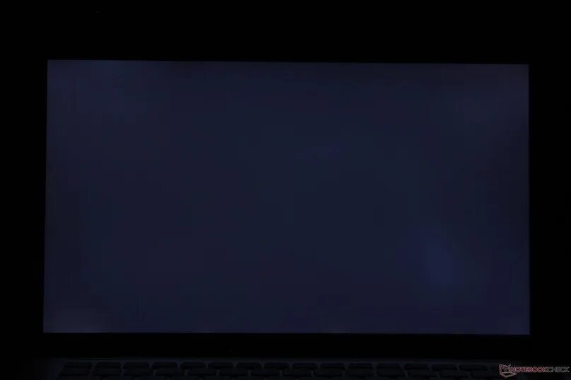 Ноутбук acer черный экран. Темный экран. Темный экран на ноутбуке. Черный экран монитора. Монитор без засветки.