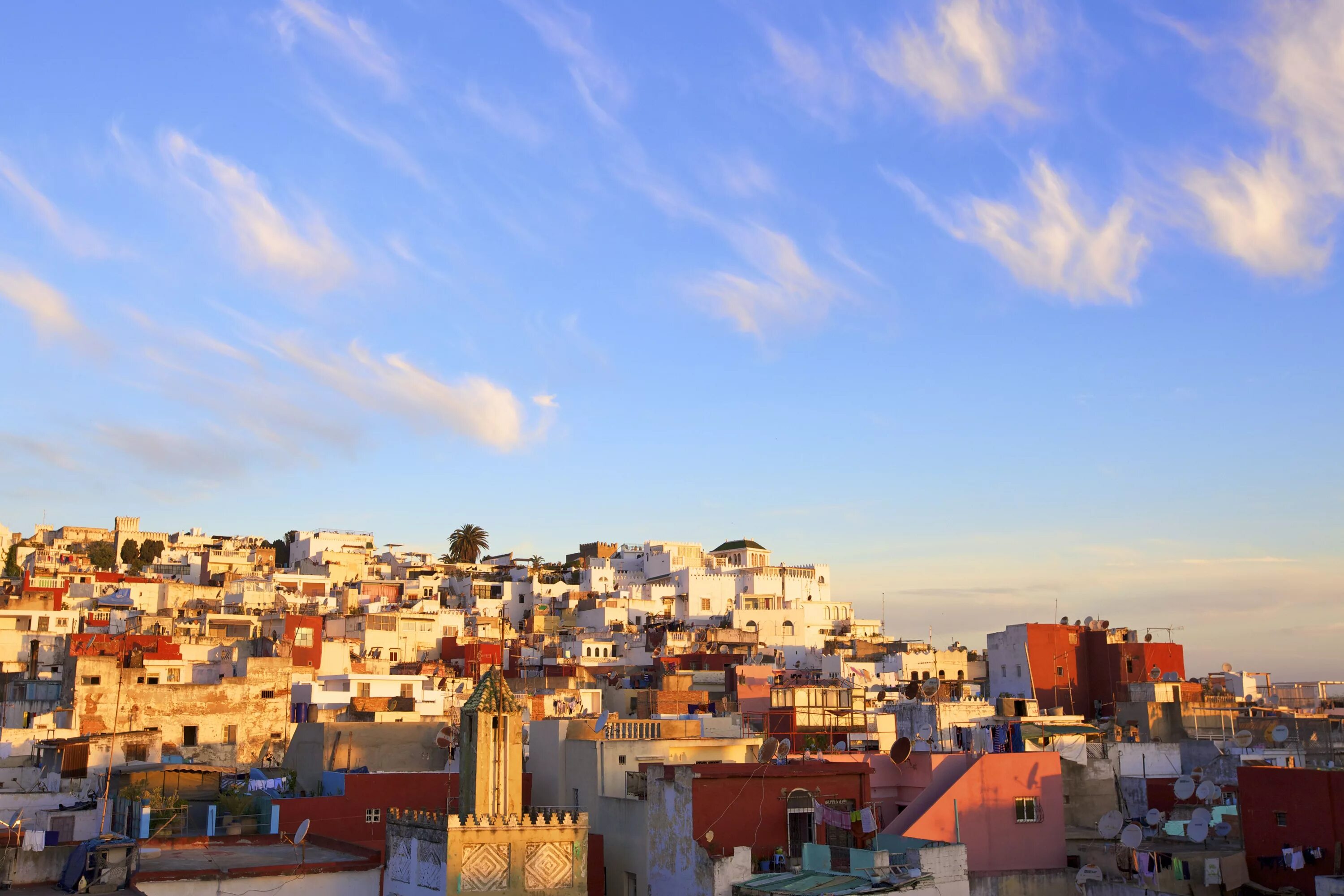Медина марокко марракеш. Марокко уарзазат 2022. Мирави марокко. Марракеш агадир. Марокко 3 класс.