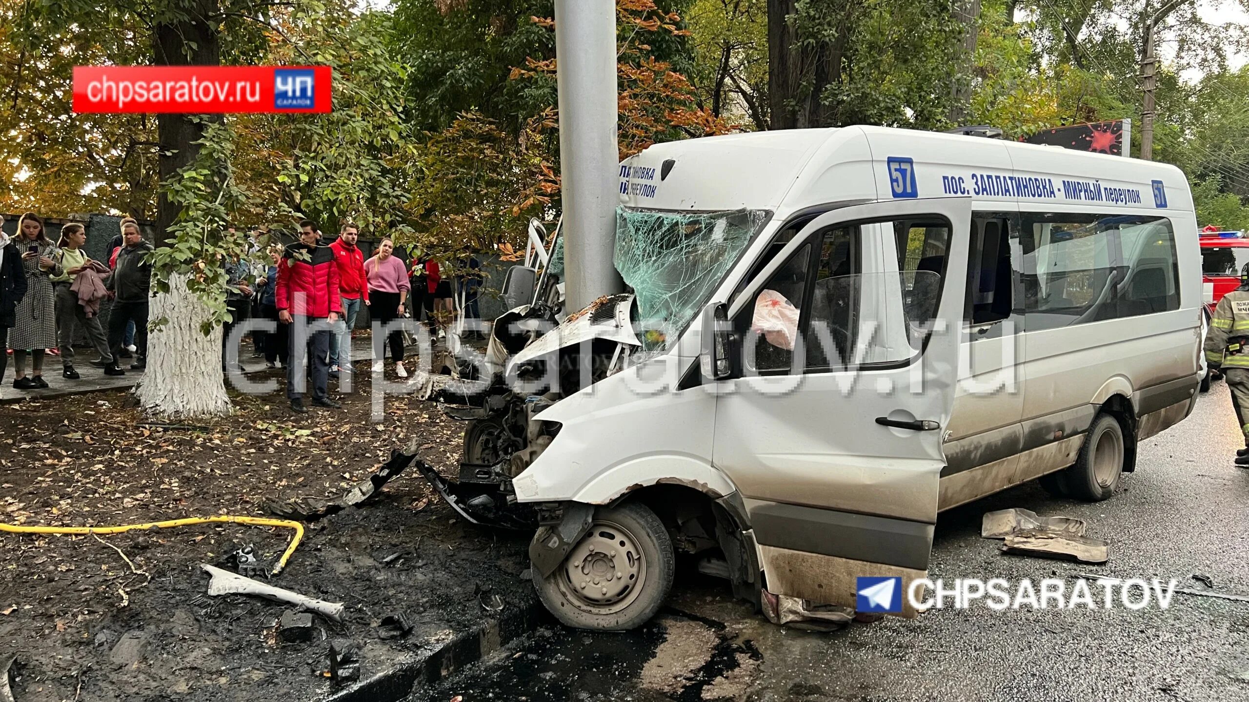 Бомж терминатор в саратове. ДТП С микроавтобусом в Саратове. 57 Маршрутка Политехническая ДТП.