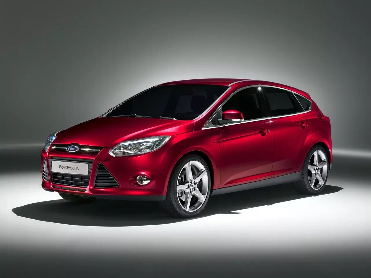 Автомобиль форд хэтчбек. Ford Focus 2011 хэтчбек. Ford Focus 5. Ford Focus Hatchback 5. Ford Focus III хэтчбек.