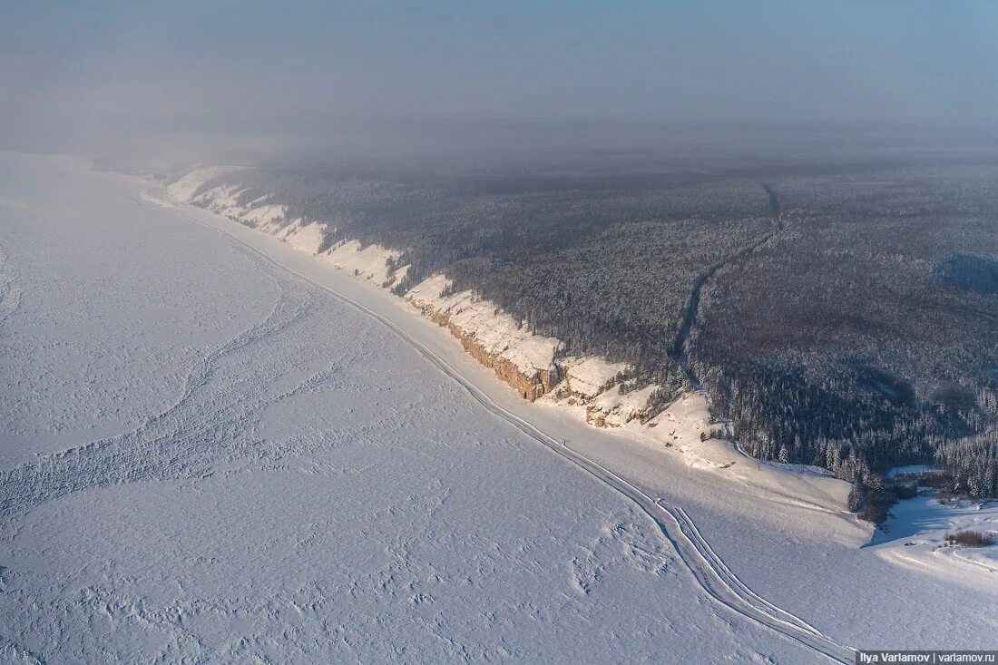 4400 км. Тукуланы зимой. Природа Якутии Олекминск зимой. Берег Лены зимой. Ленск природа.