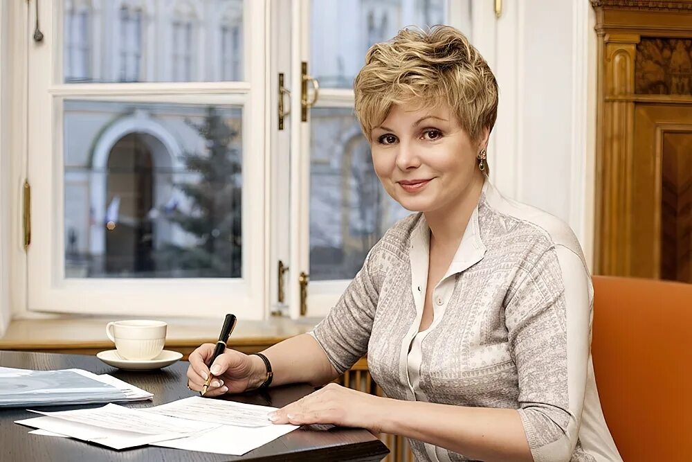 Голодец ольга юрьевна правительство рф. Васильева яна юрьевна. Роспотребнадзора анна попова. Вице премьер ольга. Рюмина жанна юрьевна переславль.