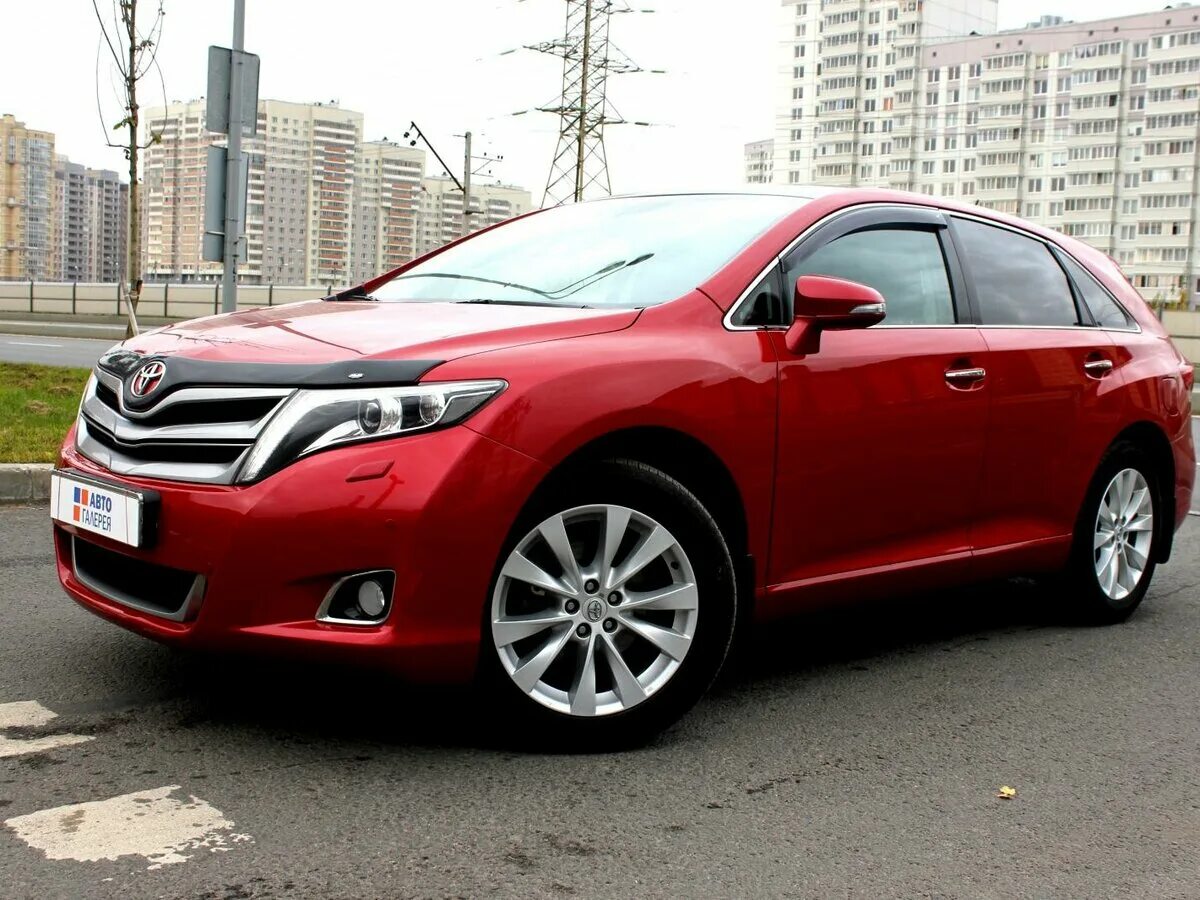 Купить вензу с пробегом в россии. Toyota Venza 2.7. Тойота венза красная. Toyota Venza 2014. Тойота венза 185 л с.