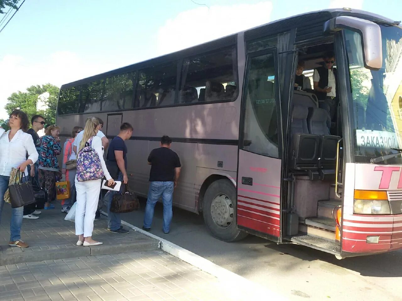 Москва кропоткин автобус. Краснодар Джубга автобус. Автобусы Туапсе. Автобус Анапа. Автобус Краснодар Сочи.