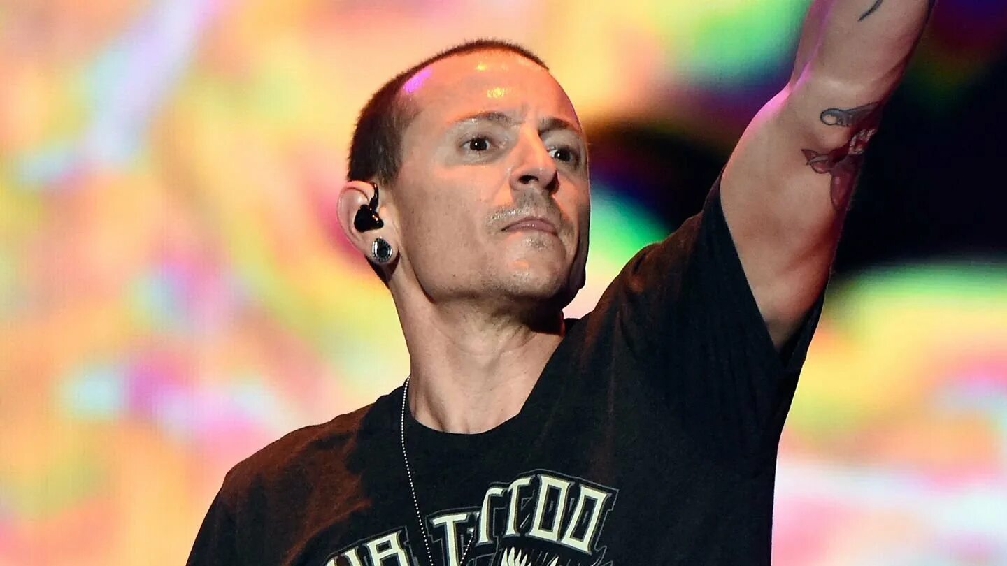 Linkin park честер беннингтон. солист группы линкин парк честер. группа парк горького. парк горького группа маршал.