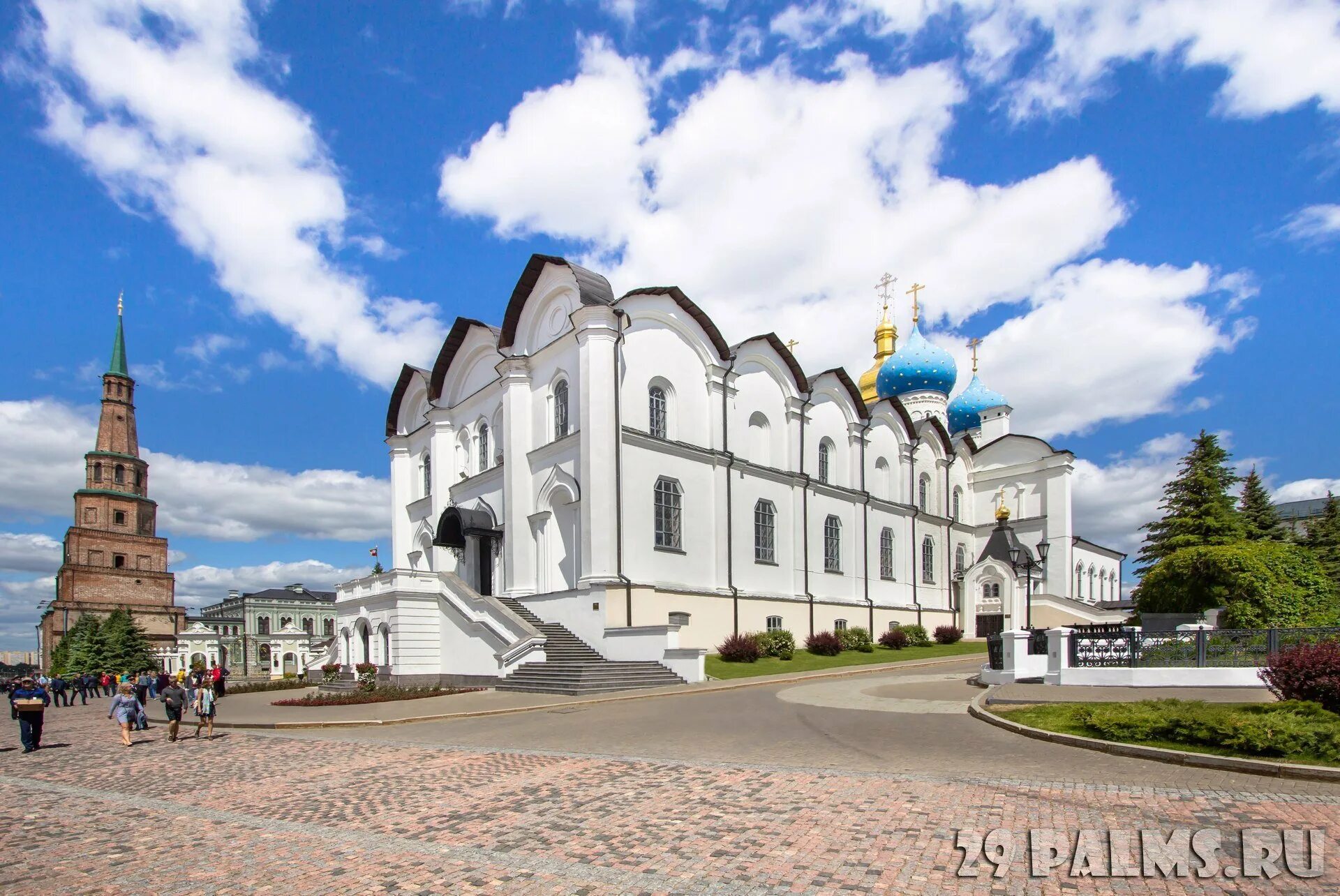 Раифа казань зимой. Ме казань. Ме казань. Зимняя казань. Казань 2012.