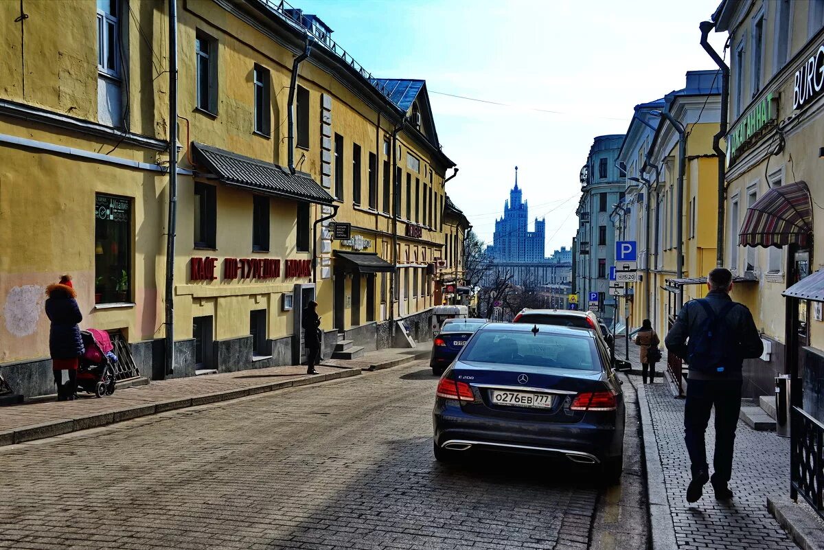 Большой спасоглинищевский переулок 10 стр 1. Спасоглинищевский переулок фото. Москва большой спасоглинищевский переулок д8. Малый спасоглинищевский переулок. Большой спасоглинищевский переулок, 3с4.