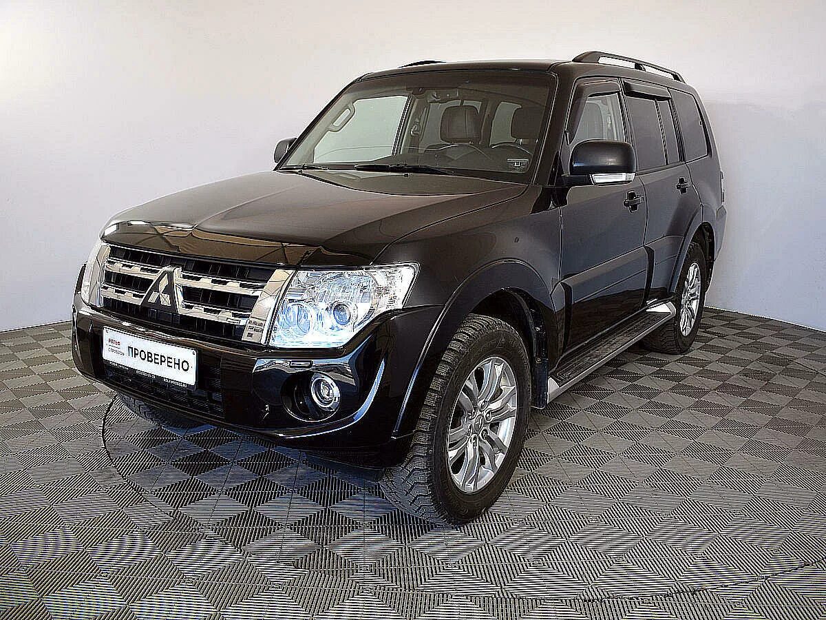 Мицубиси паджеро 4. Митсубиси паджеро 4 рестайлинг 1. Мицубиси паджеро 2013. Mitsubishi pajero iv рестайлинг 2 фотографии. Мицубиси паджеро 2013 года.