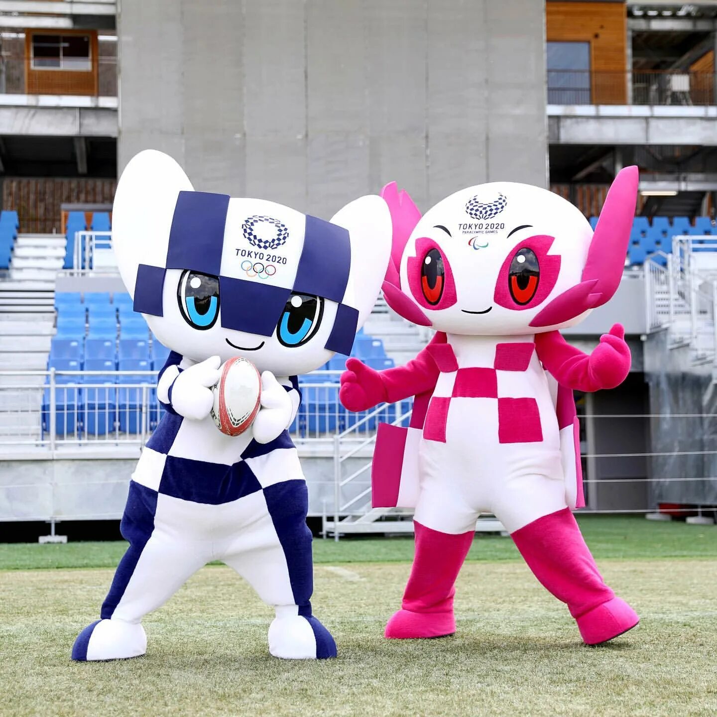 Задача на олимпийских играх в токио. 32 Олимпийские игры в Токио талисманы. Символы олимпиады в Токио.