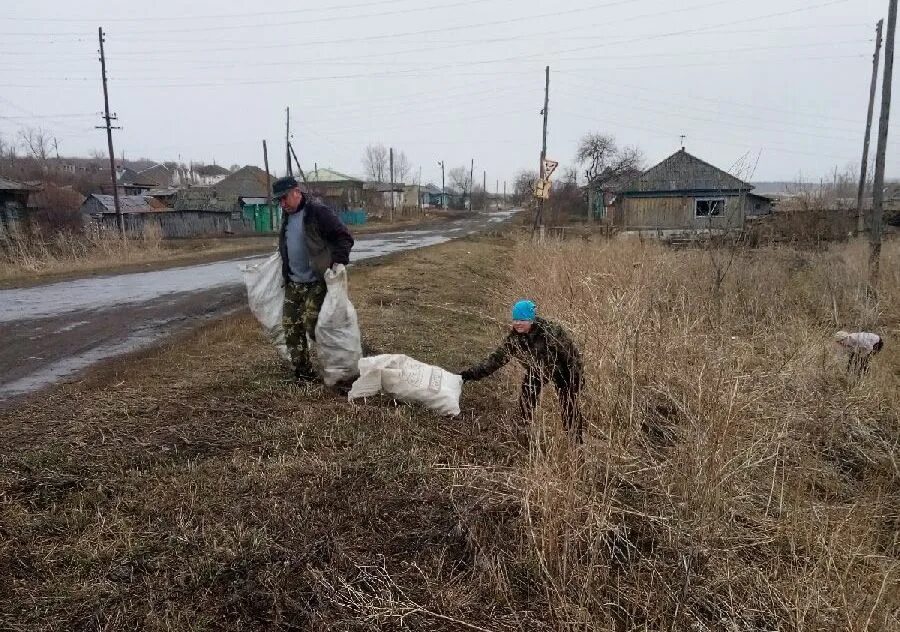 Погода село уйское челябинской. Деревня Кумляк Челябинская область. Село Кумляк Уйский район Челябинская область. Старый Кумляк Челябинская обл. Кумляк Челябинская область школа.