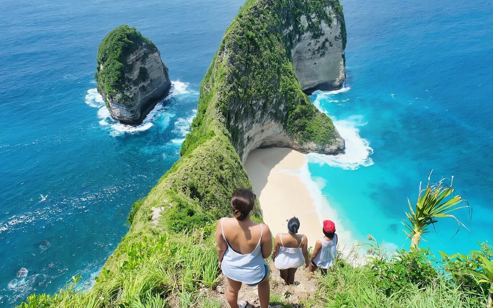 Остров Нуса-Пенида, Индонезия. Нуса Пенида Бали. Пляж Нуса Пенида Бали. Нуса Пенида скала кит.