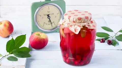 Компот из яблок и вишни на зиму