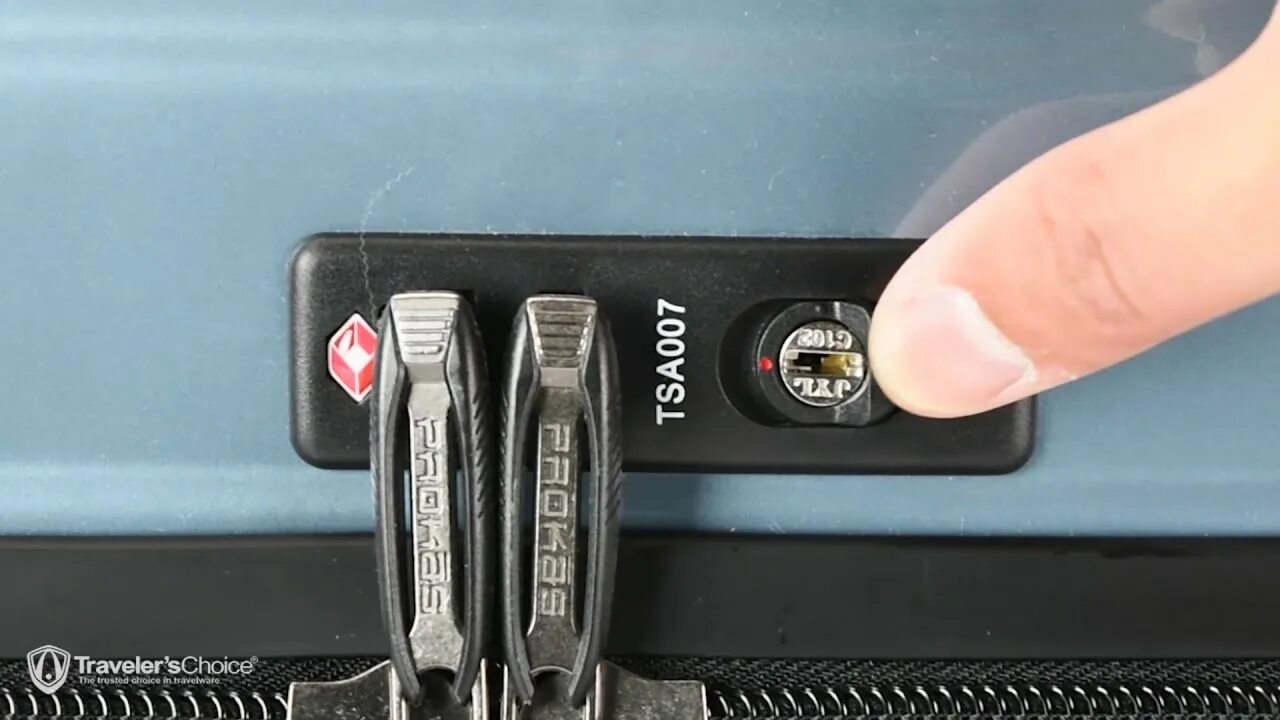 Как открыть замок tsa. Замок tsa007. tsa007 ключ. tsa замок для чемодана.