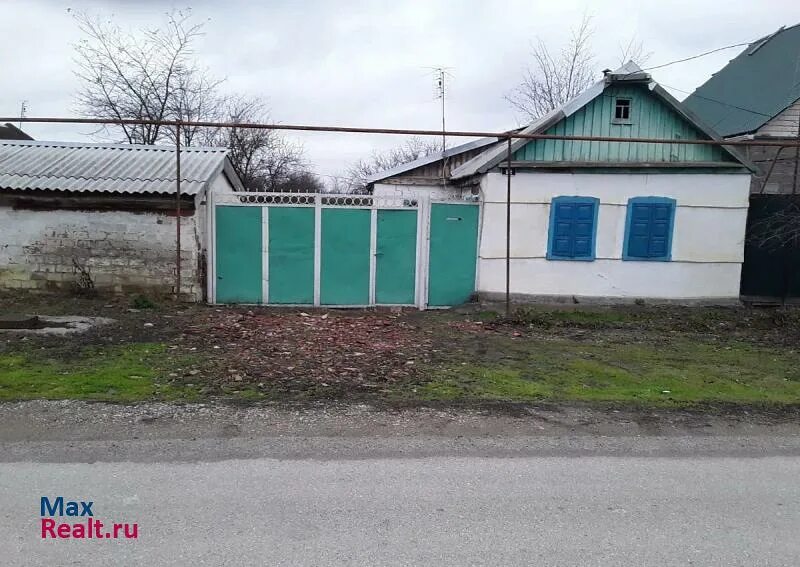 Александровка квартира есть. Квартира в александровске ставропольского края. Солдато александровское снять квартиру. Квартира в александровске ставропольского края. Село александровское улица войтика.