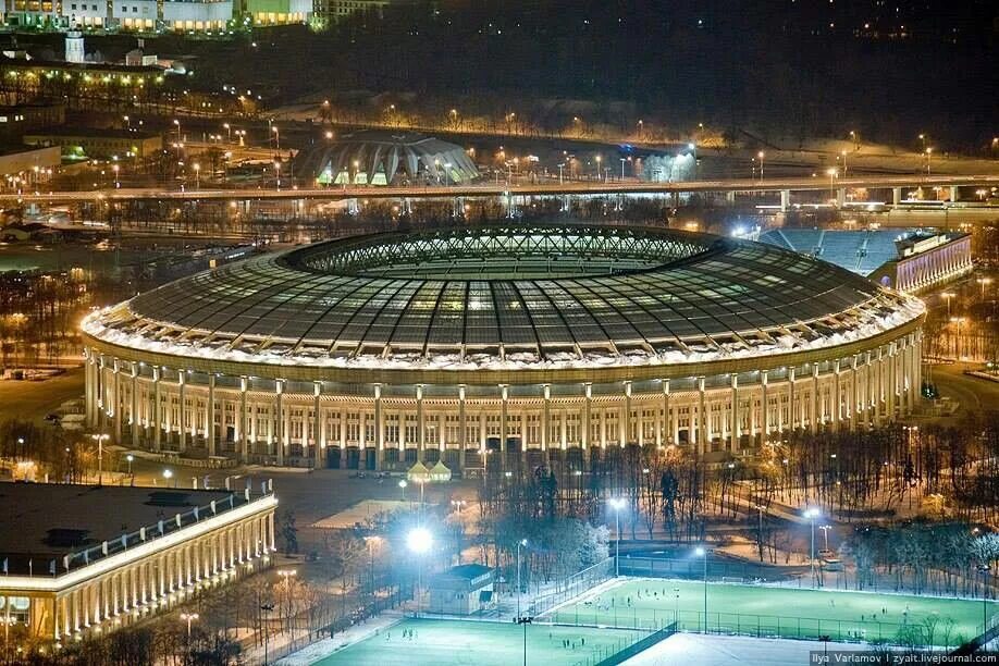 Олимпийский комплекс Лужники Москва. Стадион Лужники Москва. Спортивный комплекс Лужники в Москве. Олимпийский комплекс Лужники стадион. 2 стадиона в москве