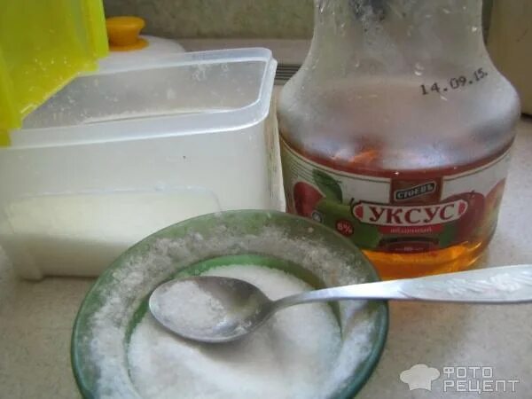 Раствор уксуса. Яйцо в уксусе эксперимент. Уксус и соленая вода. Соли. Растворить порошок в воде.