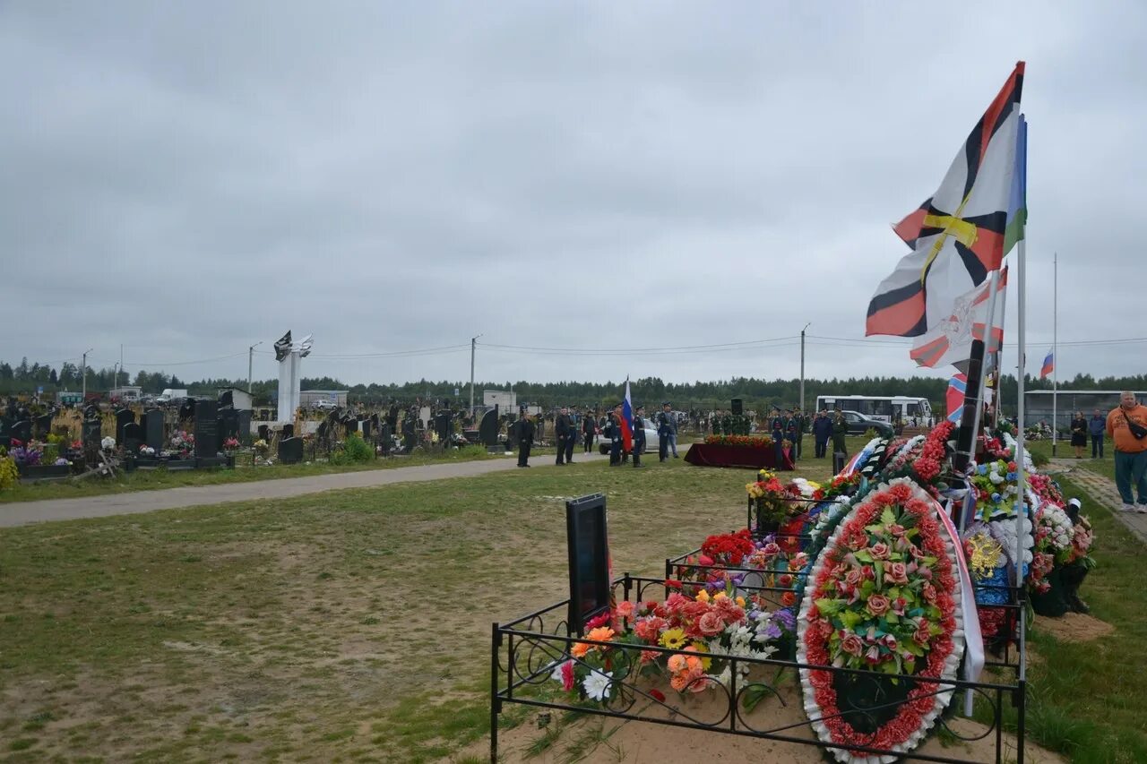 В Твери простились с погибшими на Украине.