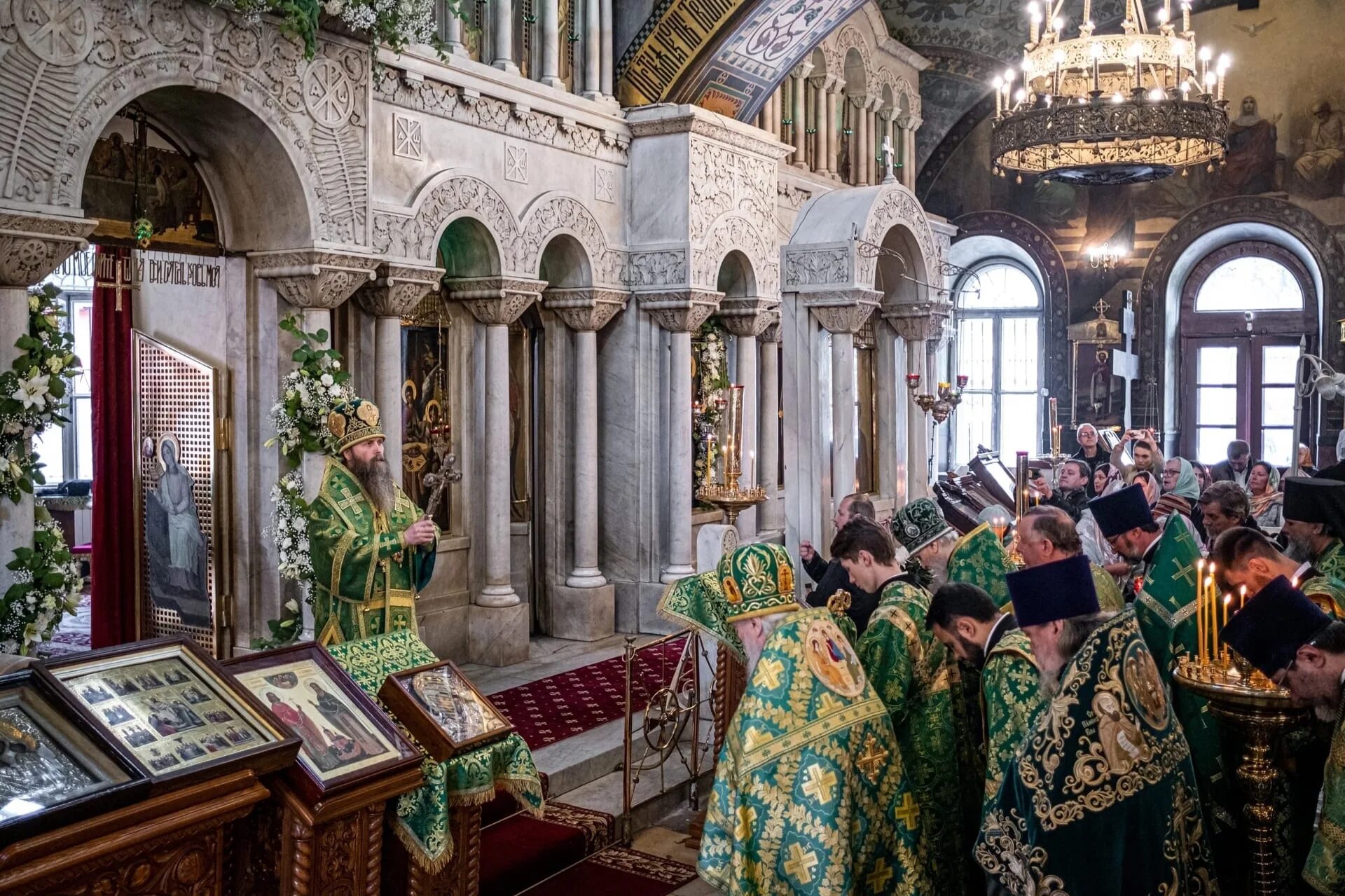 Расписание храма пимена великого в воротниках. Церковь Пимена Великого в новых воротниках. Владыко Силуан Павлово Посадский. Новые храмы Москвы. Новые храмы в Москве проекты.