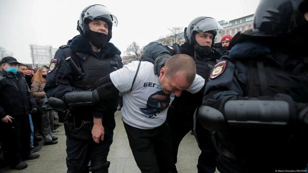 Митинг закончился. Митинг. задержание протестующих в москве.
