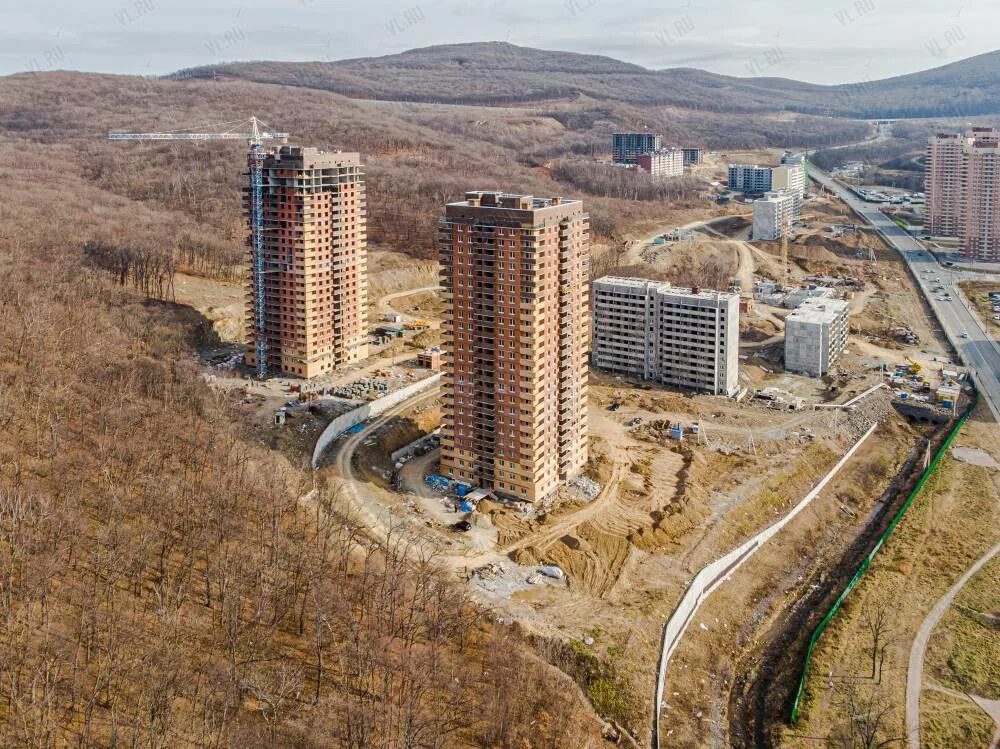 ЖК снеговая Падь Владивосток. Снеговая Падь Адмирала Горшкова. Ул Горшкова в Снеговой Пади. Снеговая Падь комплекс д во Владивостоке.