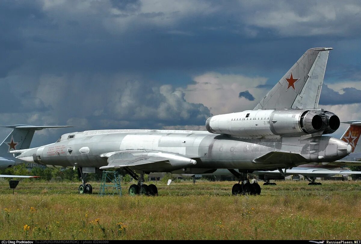 Ту-22м0 ИВВАИУ. Ту-22рдм. Ту-22м4 Дягилево. Самолёт ту-22рдм.