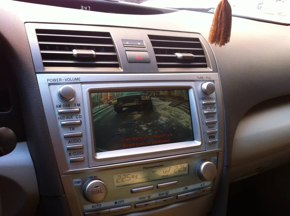 Matsushita b9018 (toyota camry v40). Переходная рамка тойота витц 2001. Штатная магнитола toyota corolla 150. Рамка toyota yaris/ vitz 1999-2005 2/1din intro. Магнитола тойота харриер.