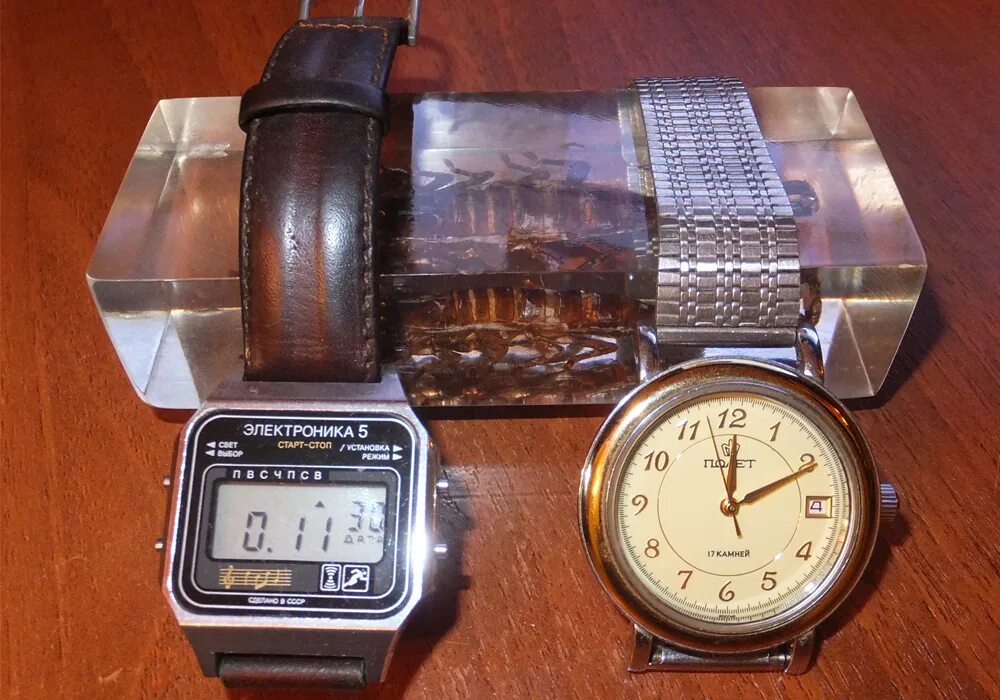 Часы электроника 80. Seiko электронные часы 80-е годы. Часы pro 80