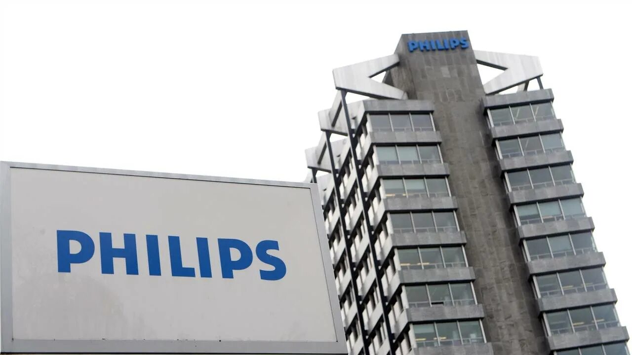 Компания Филипс Нидерланды. Philips штаб квартира. Филипс здание. Philips завод.