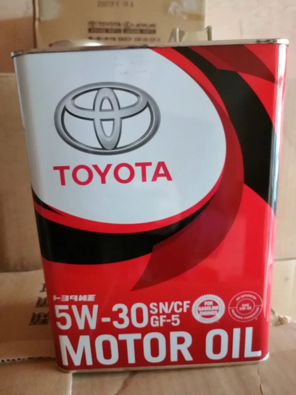 Toyota 5w-30 gf-4. Масло Тойота 5w30. Тойота 5w30 металл. Тойота 5 30.