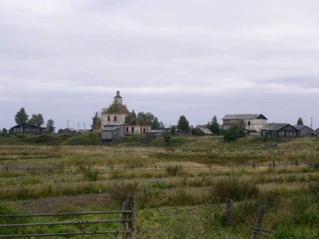 ленский район архангельской. лена. лена архангельская область. белопашенская церковь село лена. лена.