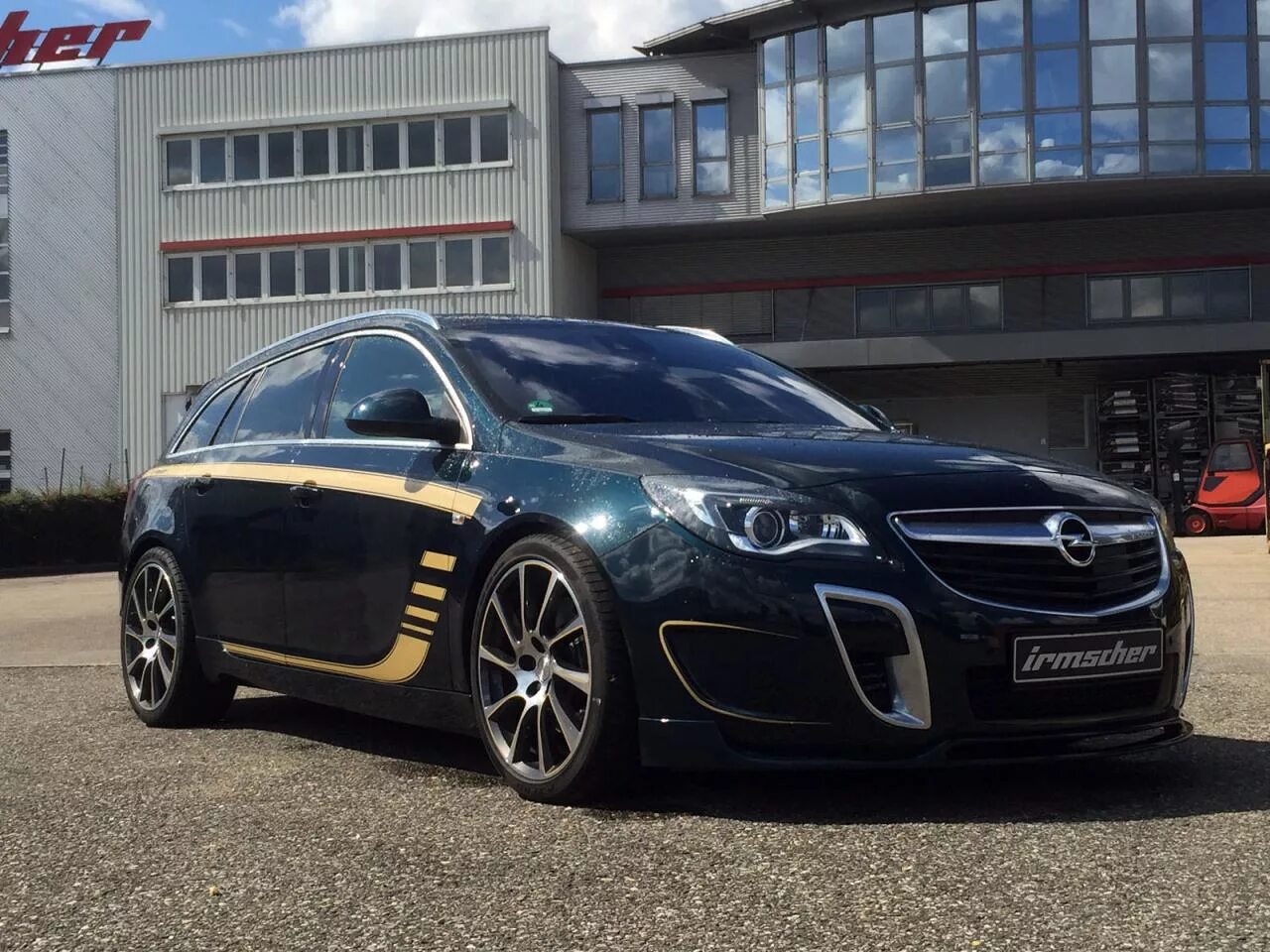 Opel insignia sport. Opel Insignia OPC 2015. Opel Insignia OPC 2014 Tuning. Opel Insignia 3. Opel Insignia OPC Sports Tourer.