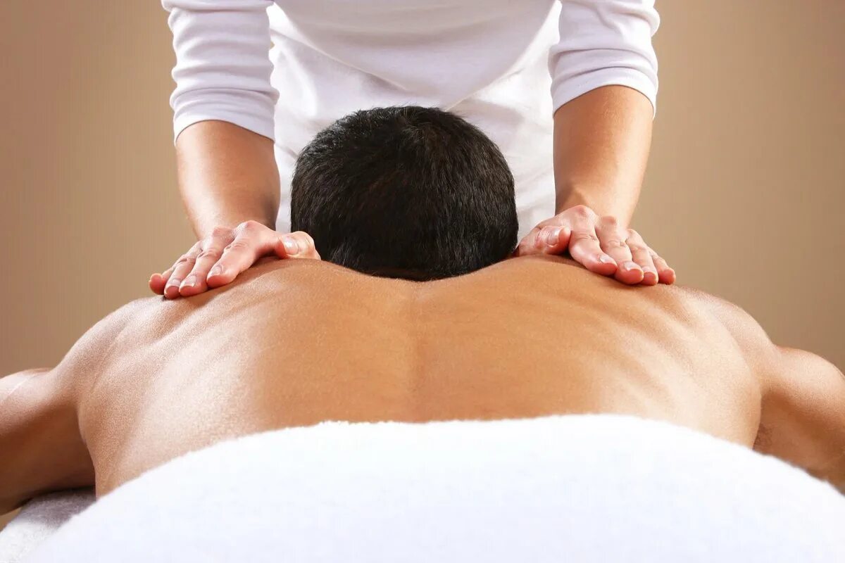 Massage 6. Массаж спины. Общий массаж. Классический массаж спины. Массаж мужской спины.