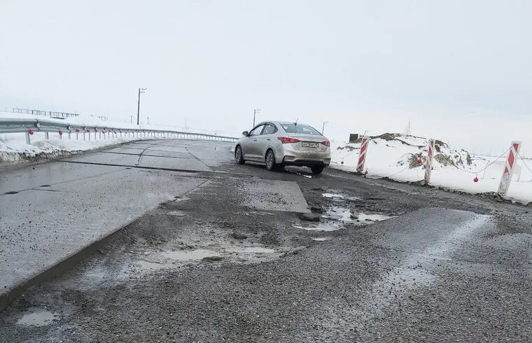 Губкинский коротчаево. Коротчаево новый уренгой жд станция. Губкинский коротчаево. Дорога надым новый уренгой сургут тюмень. Станция коротчаево жд вокзал.
