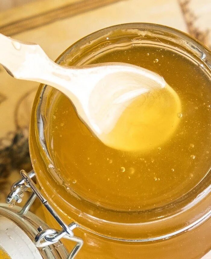 Сахар без добавок. Мёд натуральный. Мед и сахар. Мед без сахара. Мед из сахара.