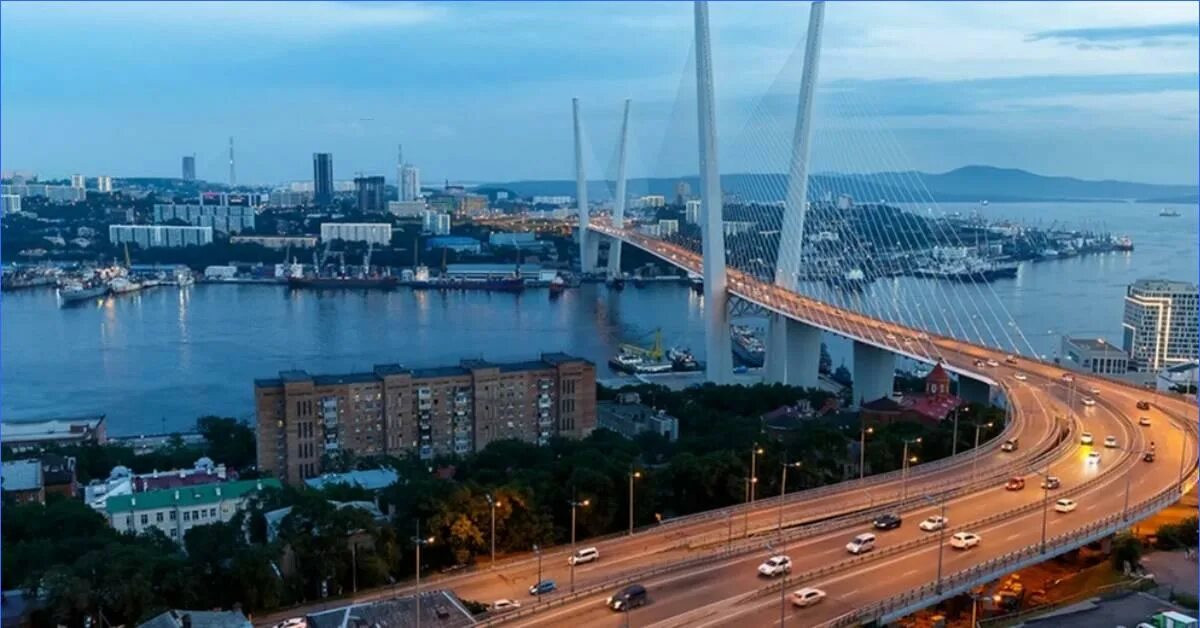 Центр дальнего востока город
