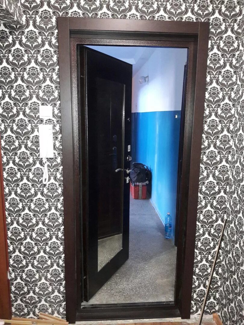 африканский орех цвет дверей. отделка проема без двери. доборы дверные 20 см бруно. облагораживание дверного проема. облагородить дверной проем.