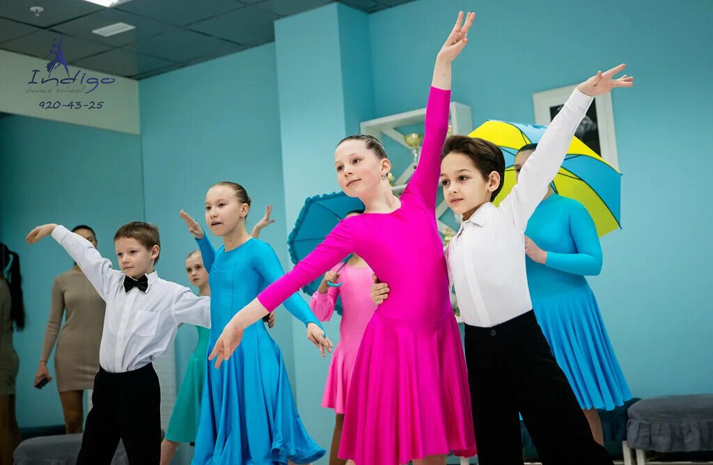 эмблема детского центра индиго. индиго 24 kz. индиго танцы барнаул.