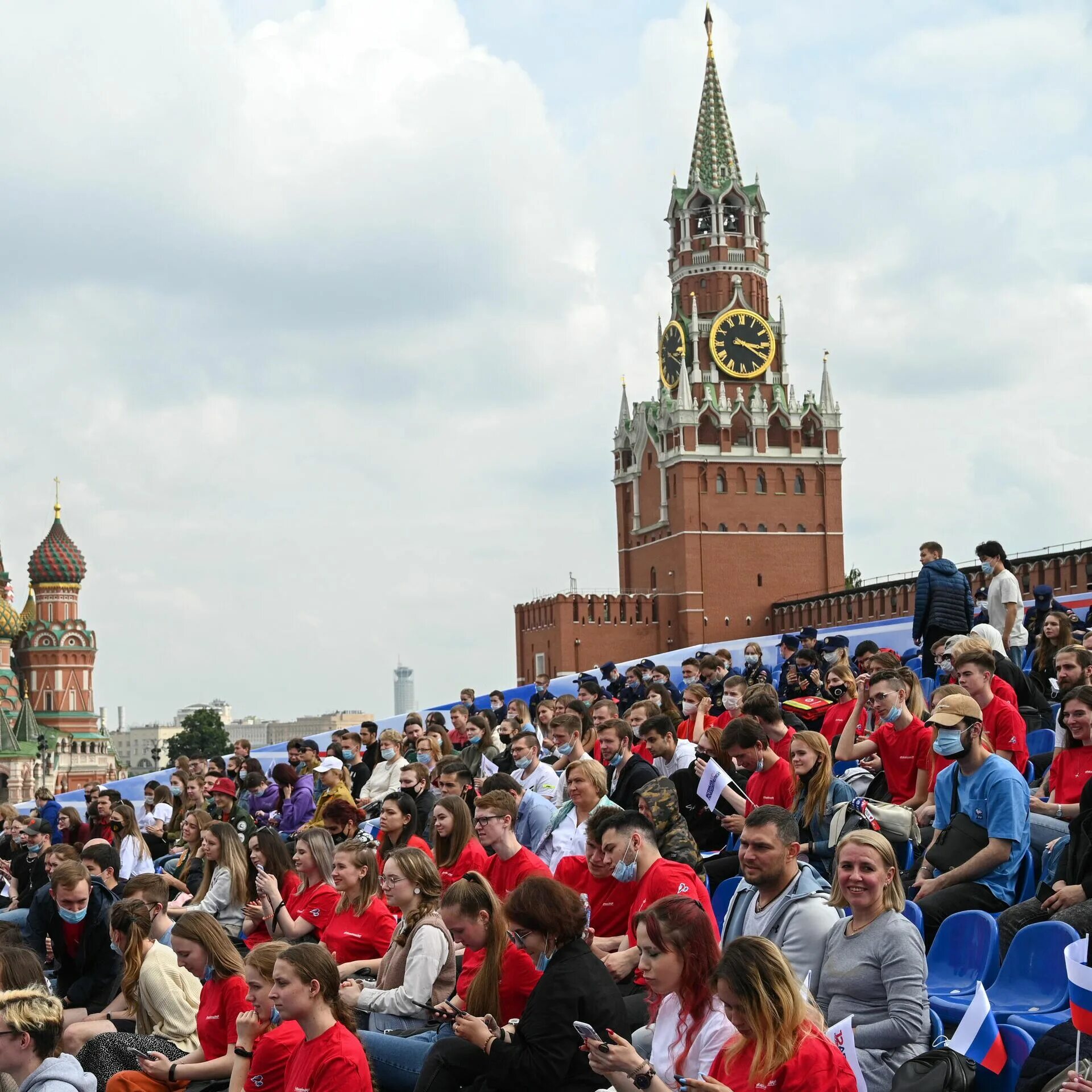 Сегодня на красной площади мероприятия в москве. Концерт на красной площади 12 июня 2021. День России концерт на красной площади. Концерт на красной площади 12 июня 2022. День России Москва красная площадь.