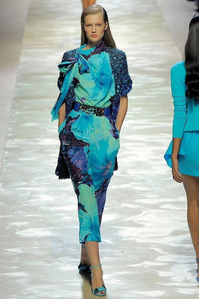 Мода 2009 весна лето. Одежда 2009 года. Мода лета 2009. Брючные костюмы от итальянских модельеров. Мода 2009 года.