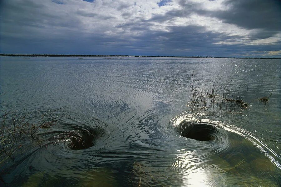 Водовороты в озерах