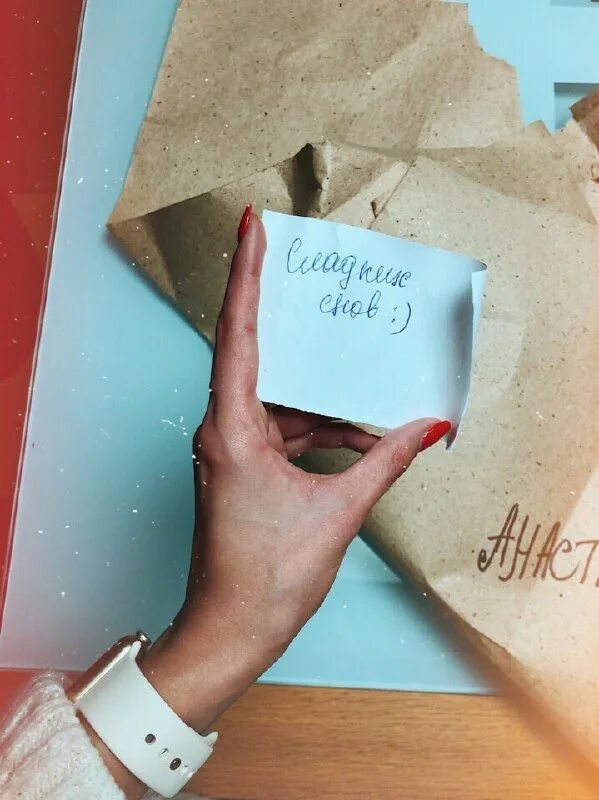 люблю сюрпризы цитаты. неожиданности всегда приятны. сюрприз демотиватор. неожиданный сюрприз. неожиданные сюрпризы всегда приятно.