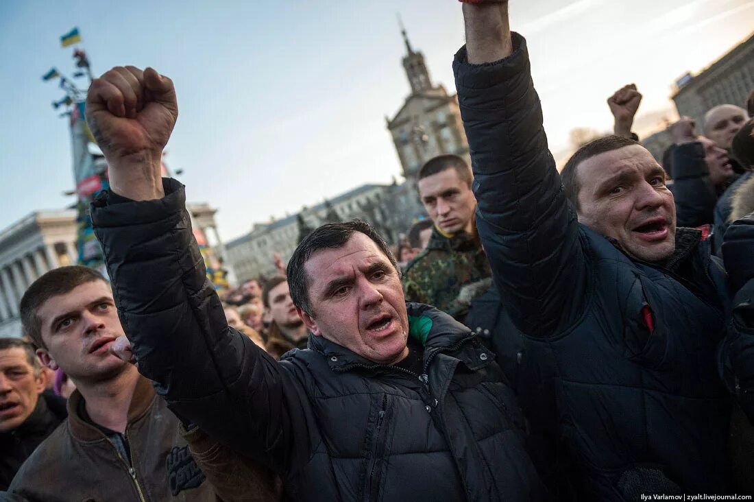 Майдан по первому. Кличко на Майдане.