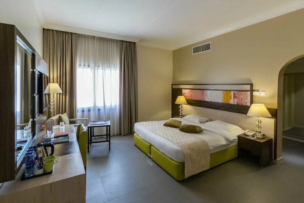 Bm beach resort (ex. бм бич резорт отель оаэ 4 звезды. бм бич резорт отель оаэ 4 звезды. Bm beach resort 4 рас-эль-хайма. отель бин маджид резорт.