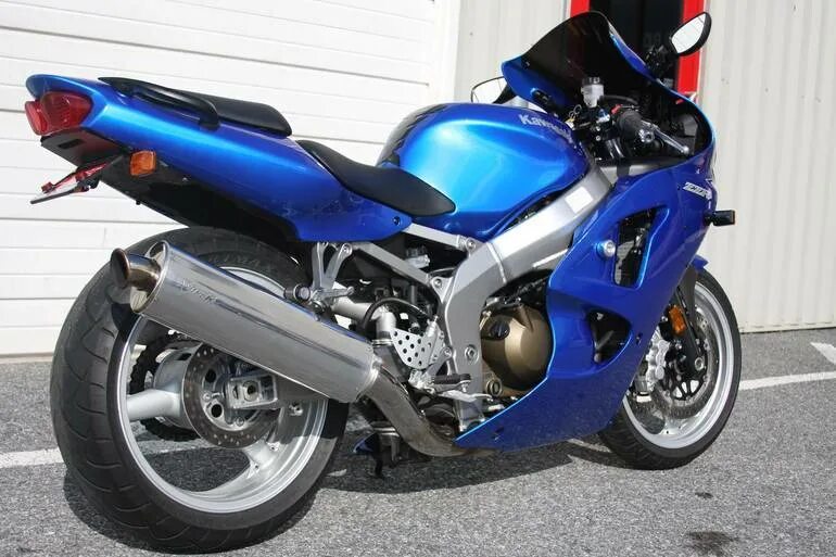 Kawasaki zzr 600. Kawasaki zzr 600 2008. Zzr600 2008. Ямаха zzr 600. Кавасаки зизер 600.