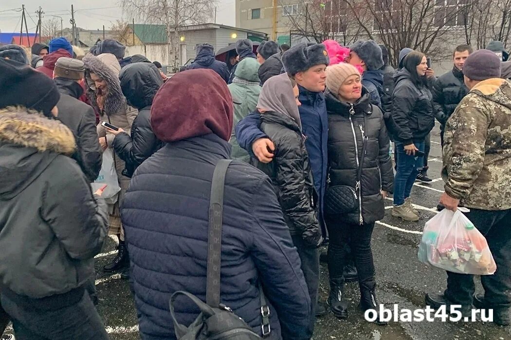 Новости курганской области сегодня свежие последние события. Регион 45 последние новости Кургана сегодня. Отправка срочников Кургана. Происшествия на ЖД Курганской области.