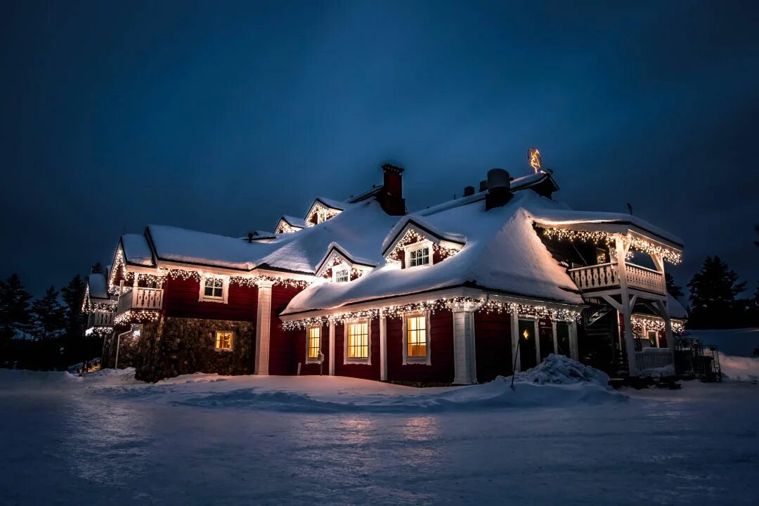 Домик санты. Домики санты. Домик санты. A house with santa and elfs. Плеймобиль кристмас.